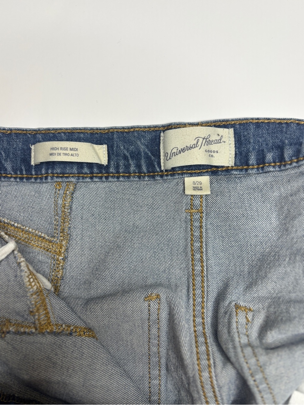 Universal Thread High-Rise Midi Denim Shorts Women's 8/29 Blue Casual Summer - Picture 5 of 5